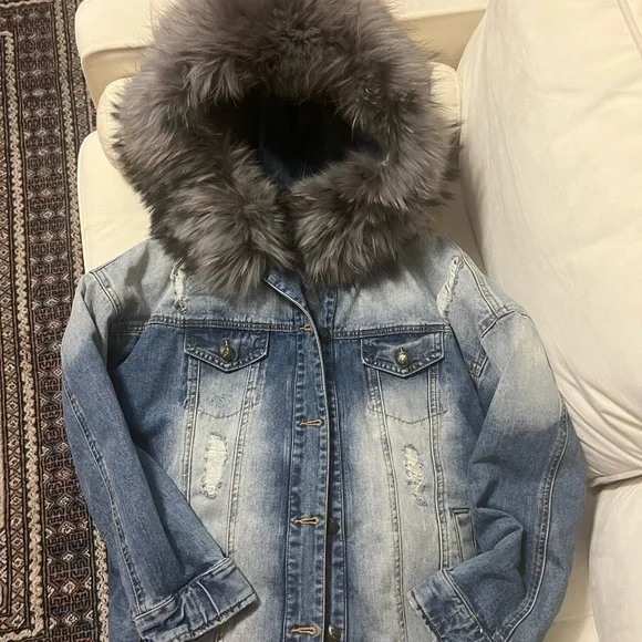 Jeans jacket - Picture 8 of 10